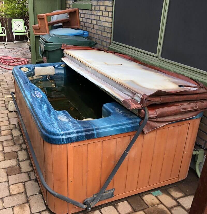 Hot Tub Removal In Middlesex County NJ