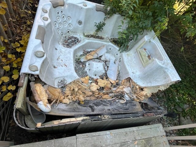 hot tub hoarder cleanup service by junk be gone